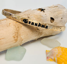 5mm Hawaiian Font Bracelet