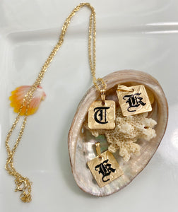 ☀️NEW ITEM!☀️10mm Gold Filled INITAL PENDANT (1) Hawaiian Font (1 letter)