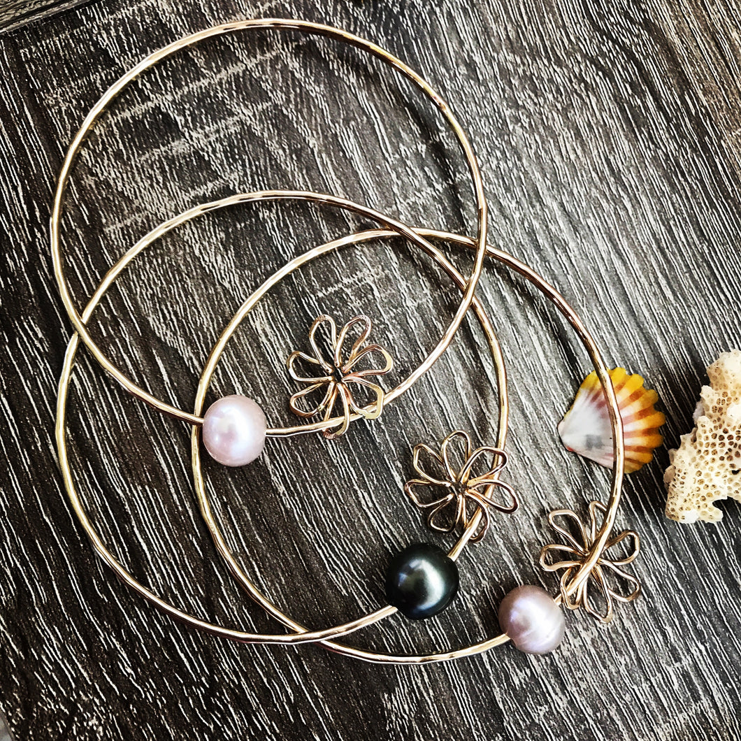 12 Gauge Tahitian or Edison Pearl Bangle