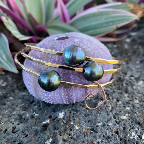3 Bangle Set-12 Gauge Tahitian Pearl and Charm
